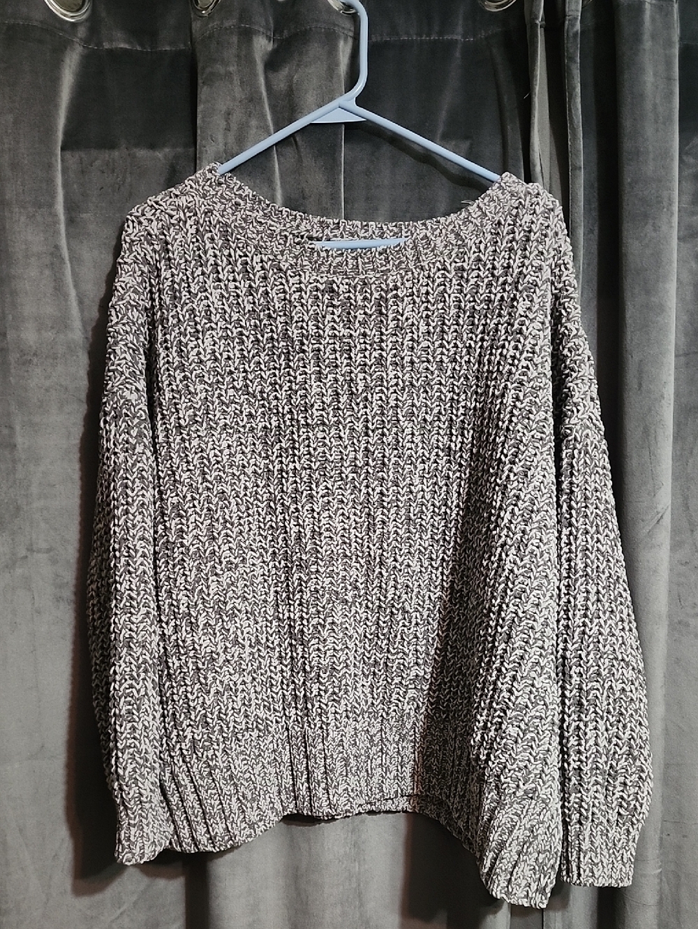 American Eagle Outfitters Marled Gray Crewneck Sweater